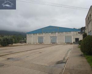 Nave Industrial con patio en Acueducto, Santa Rosa Alcoy