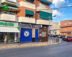 Local comercial en Centro, Albolote