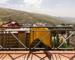 Apartamento con terraza en Sierra Nevada, Monachil