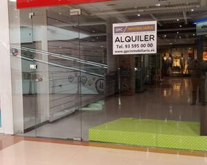 Local comercial en Centre Sant Josep Safeliu, Cornella de Llobregat