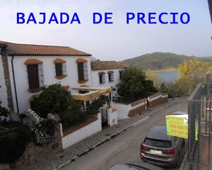 Casa con chimenea en Baja, Zahara