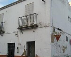 Casa de 5 habitaciones en Otras, Fuentes de Andalucía