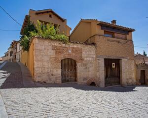 Casa amb xemeneia en Centro, Simancas