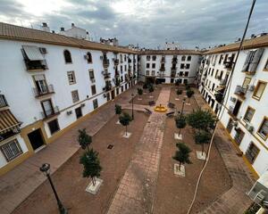 Piso buenas vistas en Casco Antiguo, Centro Córdoba