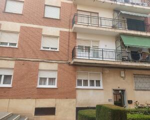 Pis de 4 habitacions en San Roque, Almansa