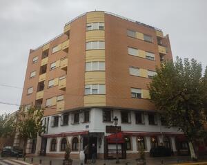 Pis de 3 habitacions en San Roque, Almansa