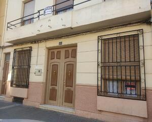 Pis de 5 habitacions en Centro, Almansa