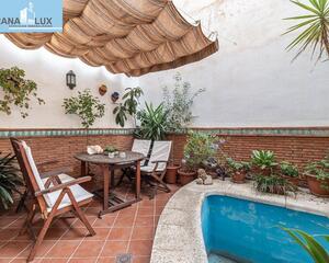 Casa con piscina en Centro, Granada