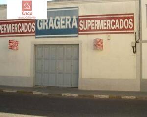 Local comercial en San Gregorio, Montijo