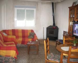 Casa rural de 3 habitaciones en Uchel, Aspe