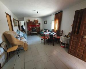 Casa rural de 3 habitaciones en Iznate