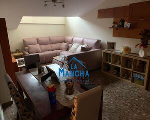 Piso de 3 habitaciones en Chinchilla de Monte-Aragon