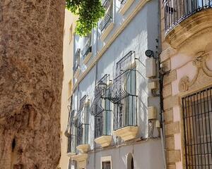 Casa con terraza en Catedral, Centro Almería