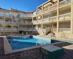Apartamento con piscina en Piles