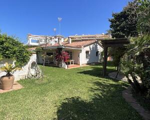 Villa con terraza en Costabella, Este Marbella