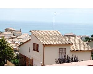 Casa amb garatge en Canet de Mar