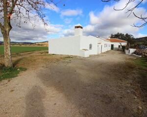 Casa de 4 habitaciones en Llanos de Aguaya, Ronda