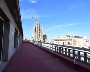 Otro en Sagrada Família, Eixample Barcelona