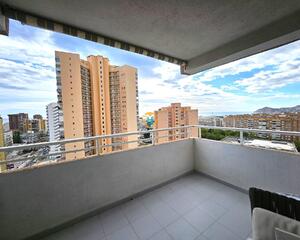 Apartamento de 2 habitaciones en Pueblo Levante, Benidorm