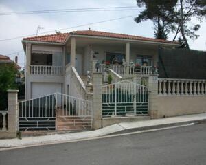 Casa amb terrassa en Zona la Masia, Fonollosa
