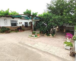Casa con patio en Vereda, Albacete