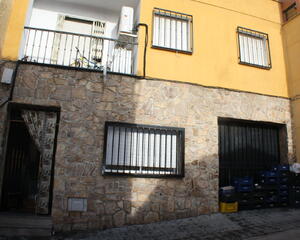 Adossat en San Miguel, San Antón, Norte Plasencia