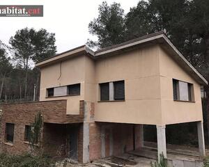 Casa amb terrassa en Les Colines, Olivella