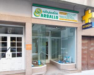 Local comercial con calefacción en Calle Barcelona, Carballo