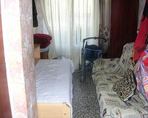 Piso de 3 habitaciones en Santisima Trinidad, Crevillent