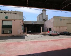 Nau Industrial en Moli D.En Rovira, Vilafranca del Penedes