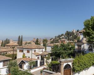 Casa con patio en Realejo, Granada