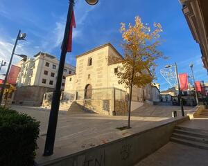 Local comercial con terraza en Avenida Andalucia, Atarfe