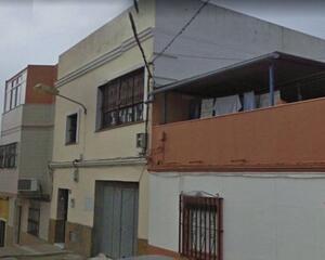 Piso de 3 habitaciones en Algeciras