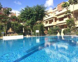Apartamento con piscina en Bel-Air, Benamara Estepona