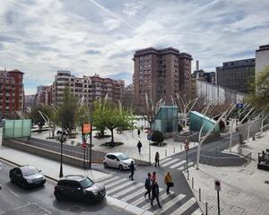 Piso con patio en Indautxu, Bilbao
