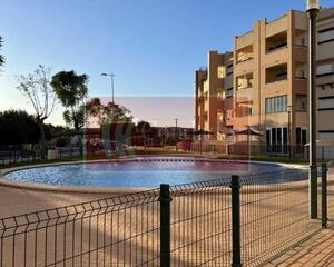 Piso con piscina en Gea y Truyols, Murcia
