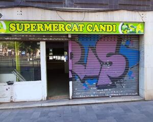 Local comercial en La Bordeta, Santa Eulália Barcelona