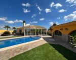 Villa con piscina en Sin Zona, Arboleas
