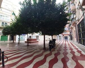 Piso con trastero en Centro, Murcia