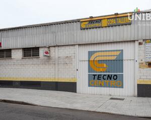Nau Industrial en La Estación , Badajoz