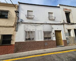 Casa de 4 habitaciones en Seminario, Jaén