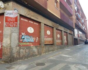 Local comercial reformado en Jose Zorrilla, Centro Segovia