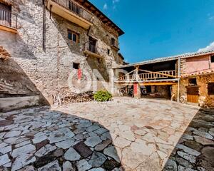 Casa amb terrassa en Pirineos, La Torre de Cabdella