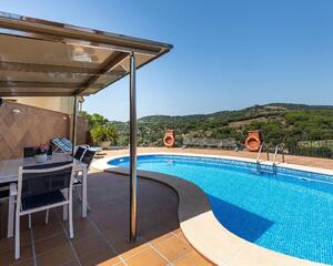 Casa amb piscina en Riera Capaspre, Calella
