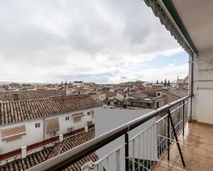 Piso de 5 habitaciones en Realejo, Granada