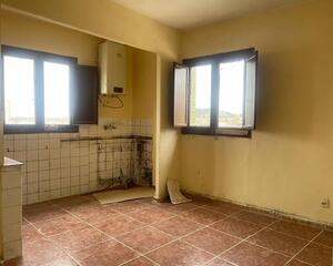 Piso de 3 habitaciones en San Antonio, Palencia