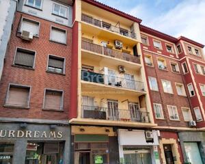 Local comercial de 4 habitaciones en Universidad, Delicias Zaragoza