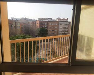 Piso de 4 habitaciones en El Pilar , Albacete