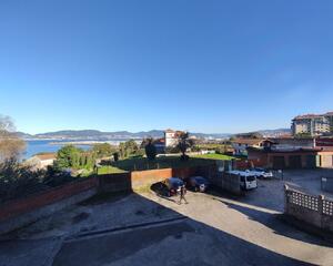 Piso soleado en Alcabre , Vigo