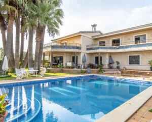 Villa con piscina en La Costa, Orihuela Costa